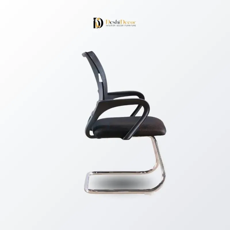 Mid-Back Mesh Visitor Chair (right angular view)